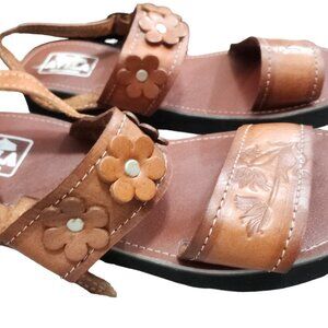Avila Sling Back Adjustable Open Toe Brown Leather Sandals Flower Accents size 8